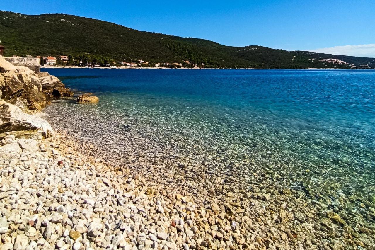Apartments By The Sea Martinscica, Cres - 14334 Eksteriør bilde
